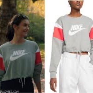 Nike cropped color block sweater